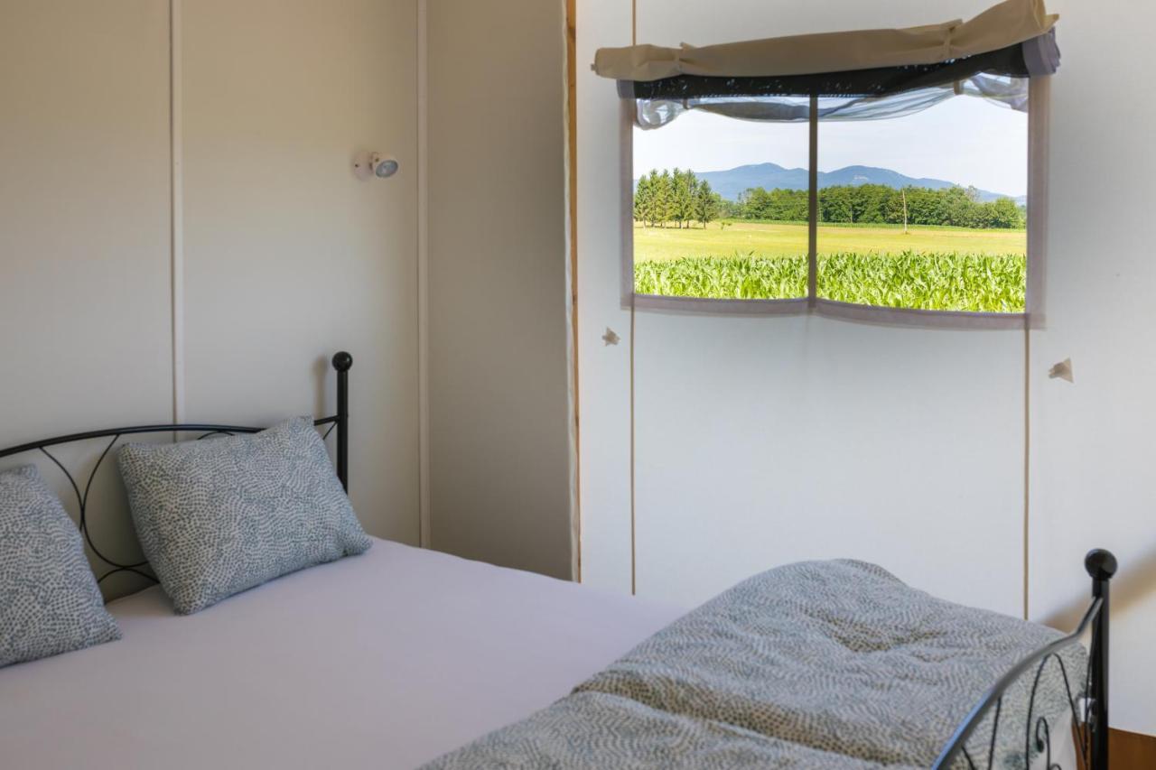 Glamping Kolpa Resort Gradac Exterior foto