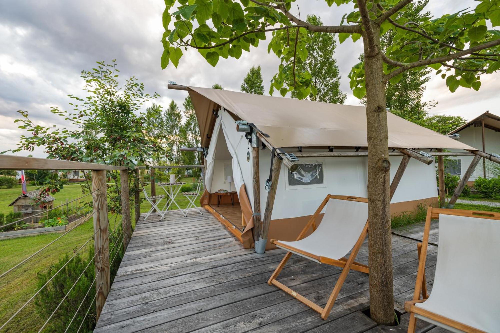 Glamping Kolpa Resort Gradac Exterior foto